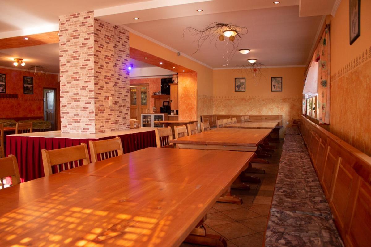 Turisticna Kmetija Sirk Motel Zgornja Velka Exterior foto